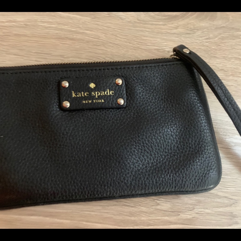 Kate spade ♠️ wristlet